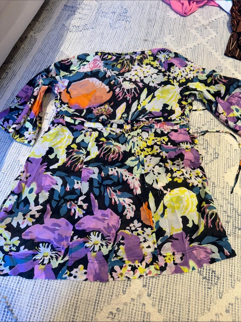 Diane Von Furstenberg Floral Tie-Waist swim cover up -M